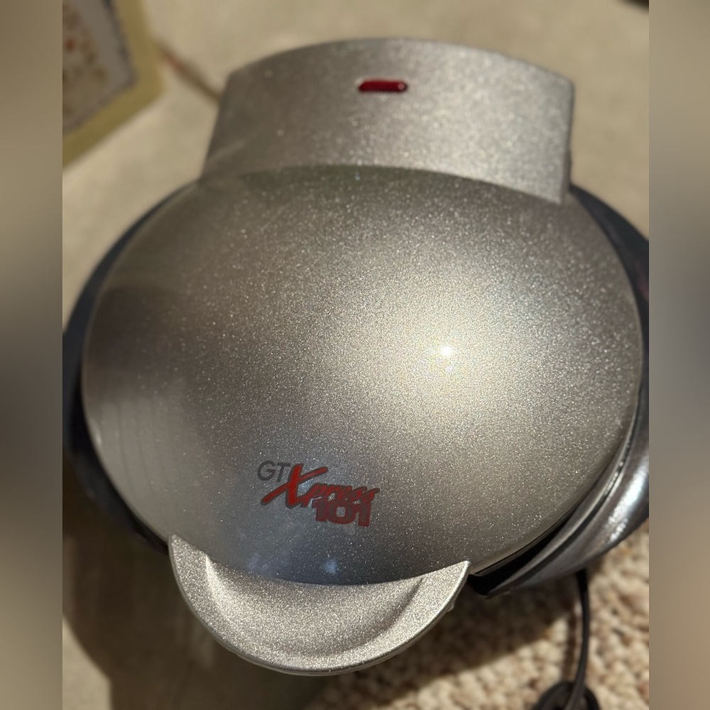 GT Xpress 101 countertop, indoor grill and sandwich maker-NEW!
